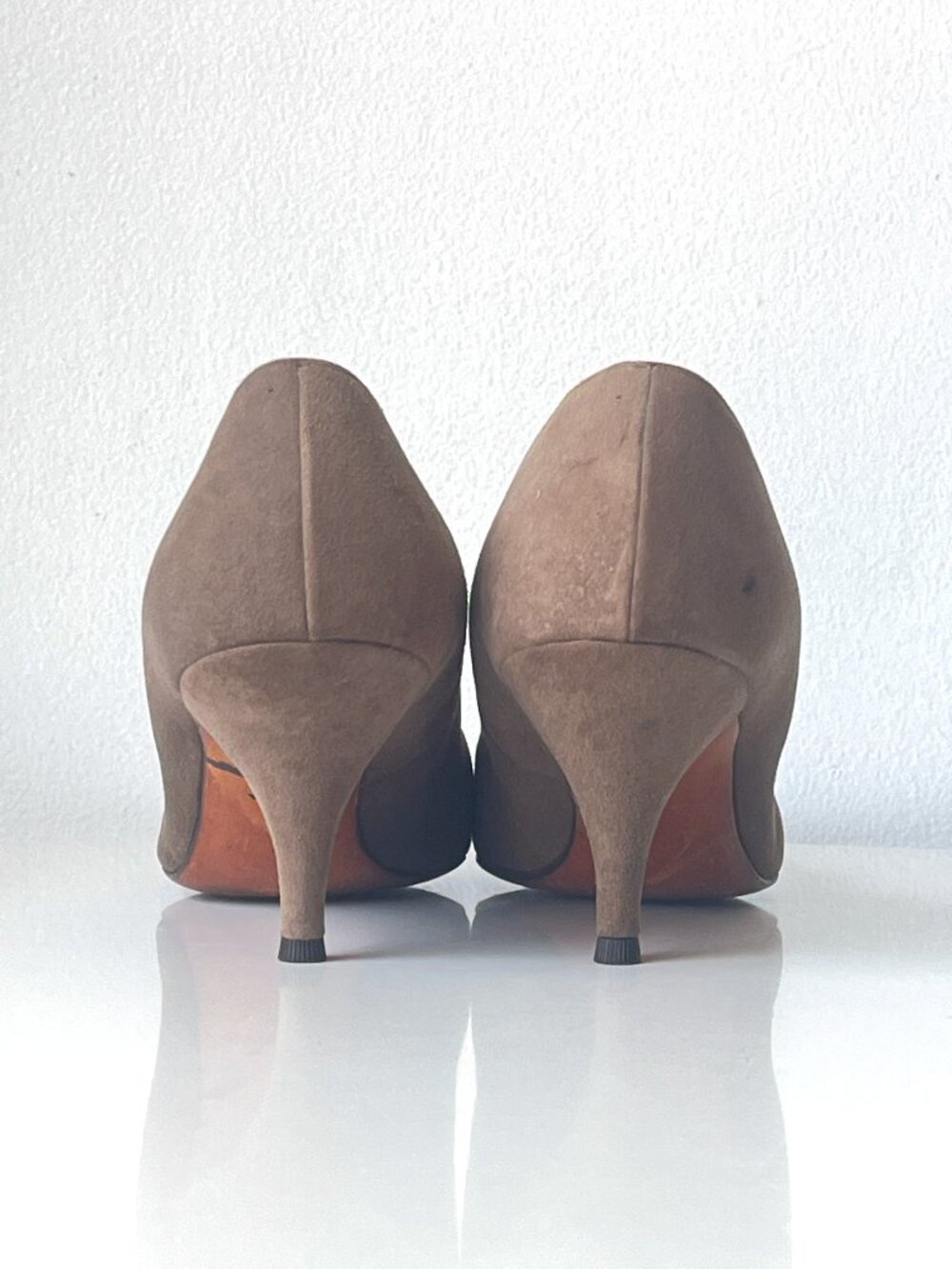 Vintage 50s Corelli Pointy Toe Taupe Suede Kitten Heels Shoes Size 7 - Picture 5 of 7